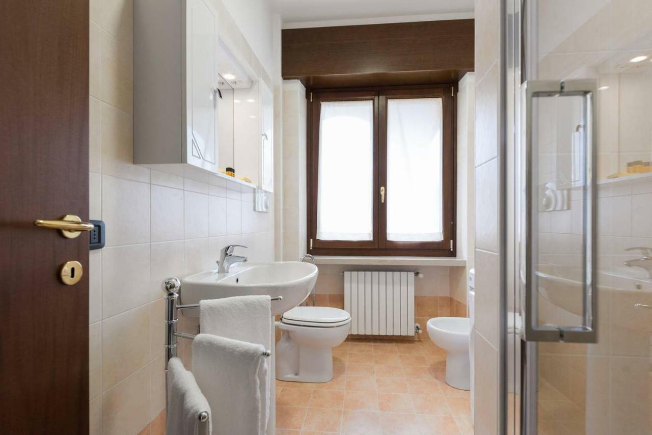 Ortaglia A3 Torri Del Benaco Exterior foto